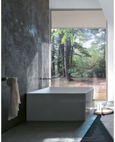 G&M Vasca freestanding quadra in polimineral bianco lucido fuori e interno satinato - Serie Bath Tub